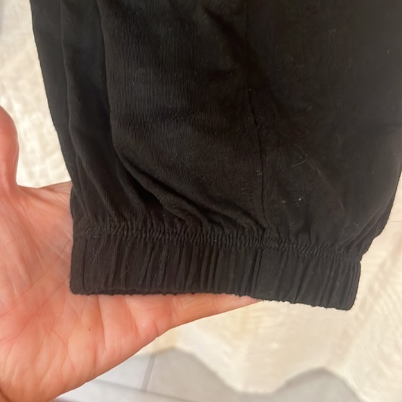 Soluna Swim jogger pants with smocked waist - Picture 6 of 6